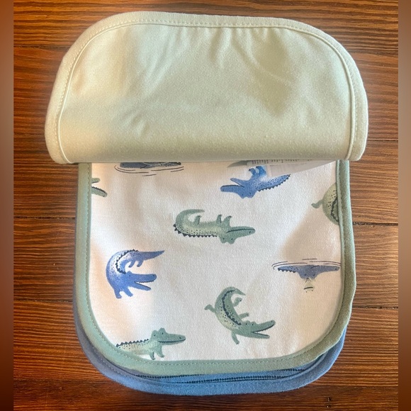 NWT: 3 Teething Bibs - Picture 2 of 4